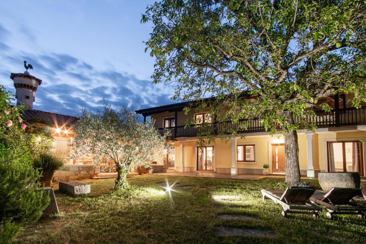 Villa Hermes Art Dutovlje エクステリア 写真