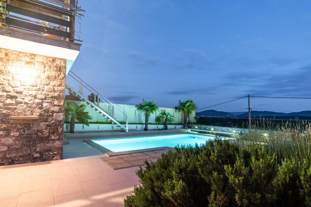 Villa Hermes Art Dutovlje エクステリア 写真